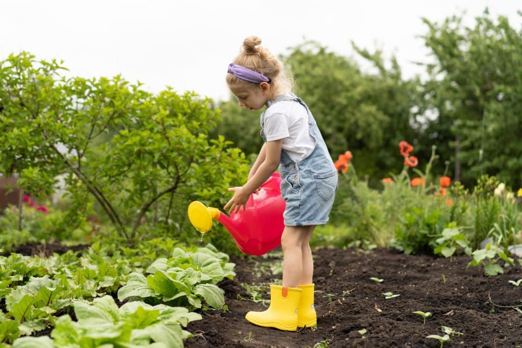 starostlivosť o záhradu s deťmi